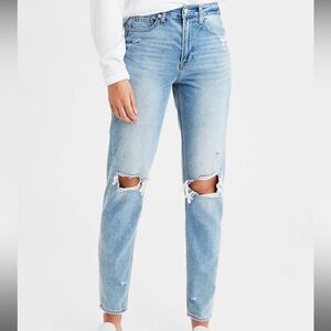 American Eagle Ripped Mom Jeans 12R
